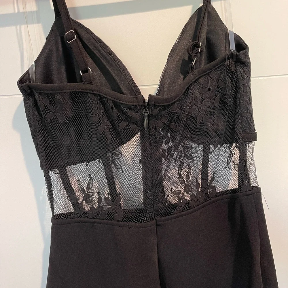 Little black lace detail dress - Picture 9 of 13
